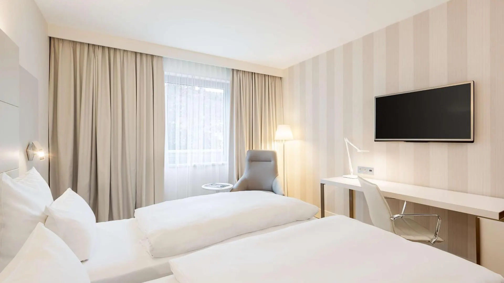 Nh Dusseldorf City Nord Hotel