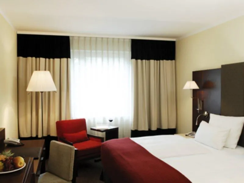 **** Hotel Nh Dusseldorf City Nord Germany